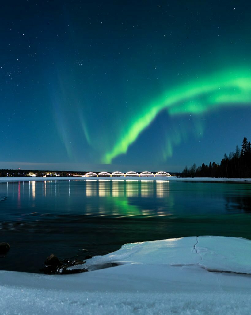 Norrsken över Gäddviksbron Sundet Luleälven Stående bild-00155-format-1080x1350