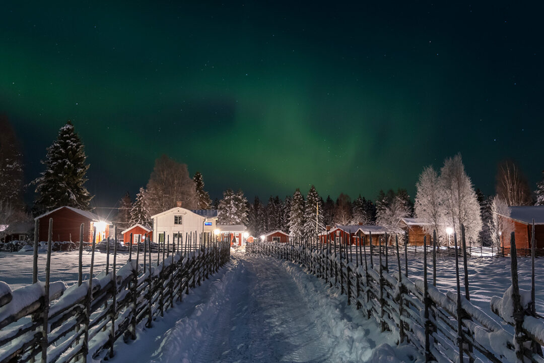 Bild 00183 Norrsken över Hägnan Gammelstad
