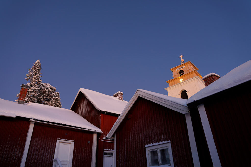 Gammelstad Kyrkstad Blå timmen Vinter
