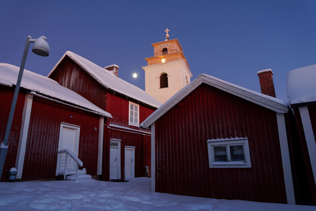 Gammelstad Kyrkstad Blå timmen Vinter