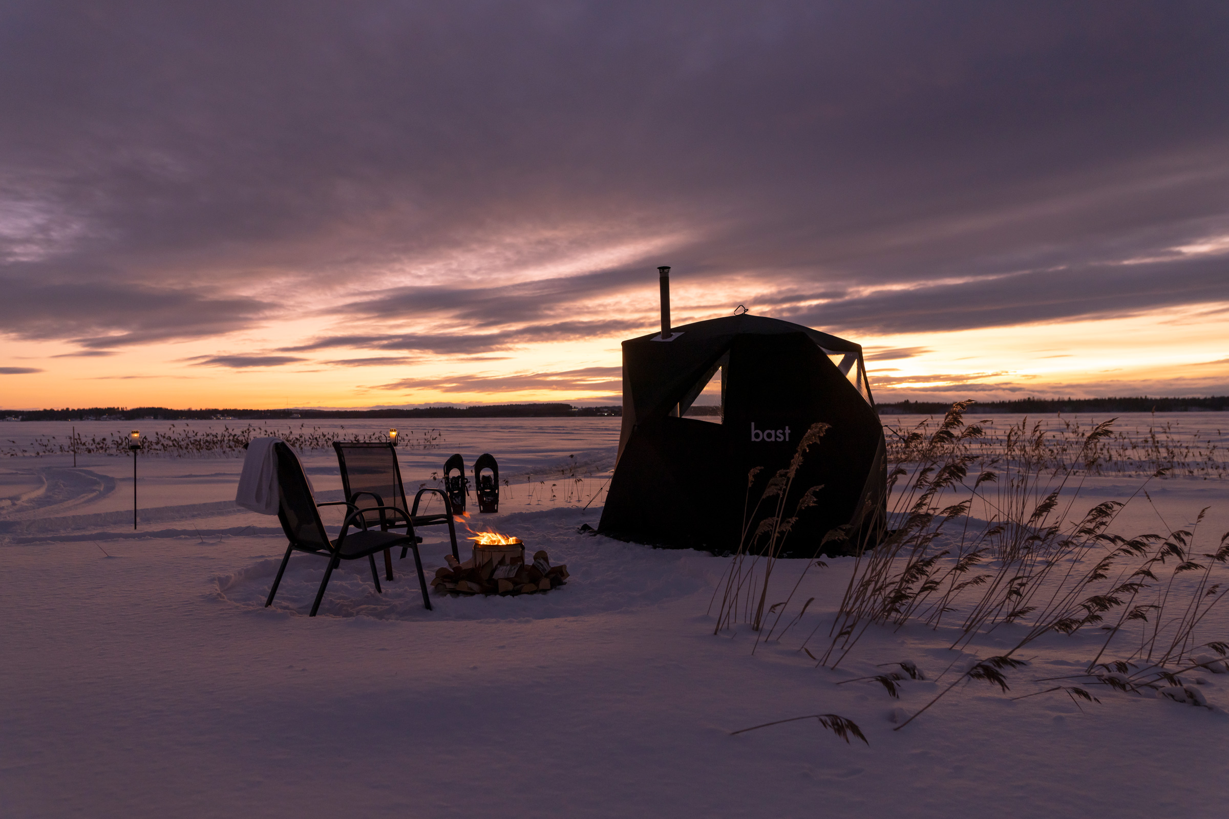 bast sauna bastutält vintersolnedgång